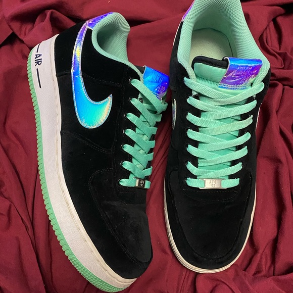 nike air force green glow